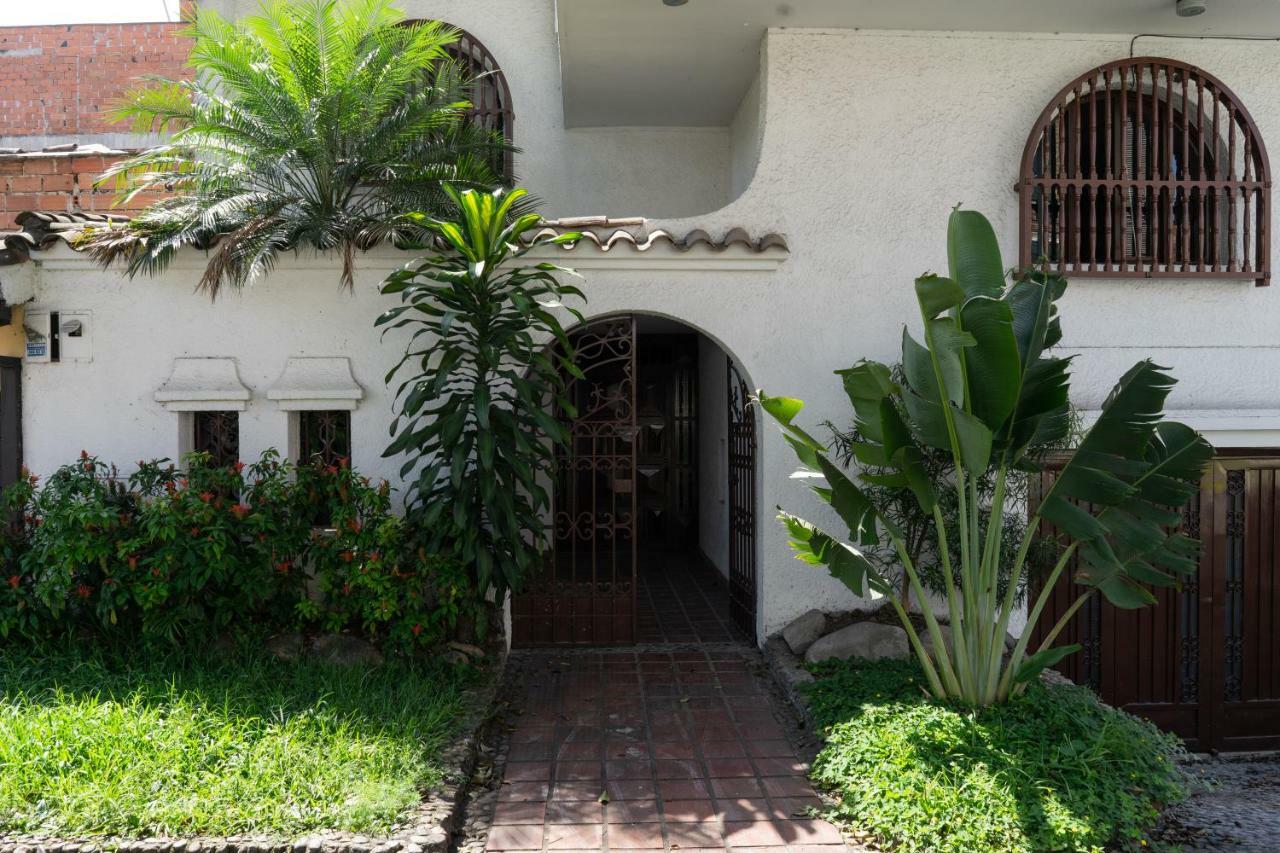 Apartamento Oasis en el centro de Medellín Exterior foto
